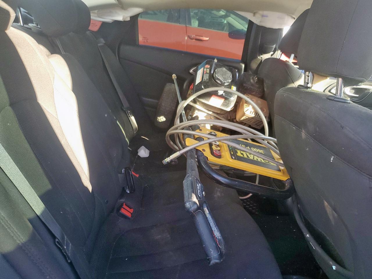 2015 Chrysler 200 Limited VIN: 1C3CCCAB6FN691699 Lot: 91570675