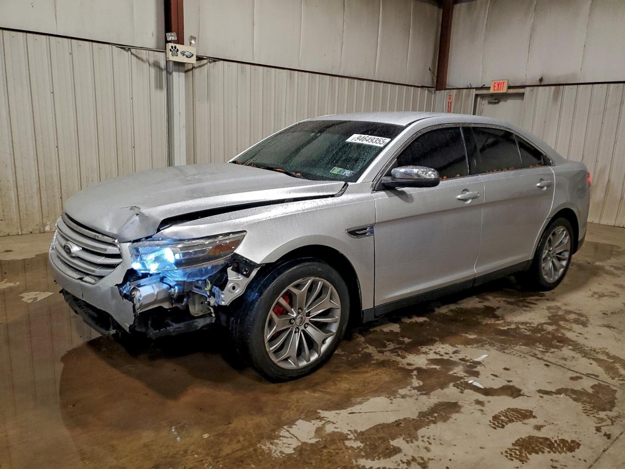 2013 Ford Taurus Limited