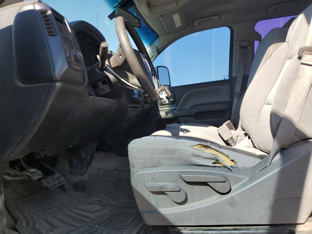 2016 GMC Sierra Utility / Service Truck VIN: 1GD21REG3GZ284273 Lot: 90932445