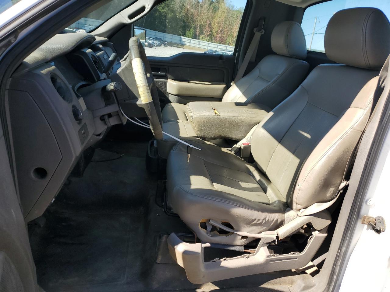 2010 Ford F150 VIN: 1FTMF1CW6AKB15584 Lot: 90634155