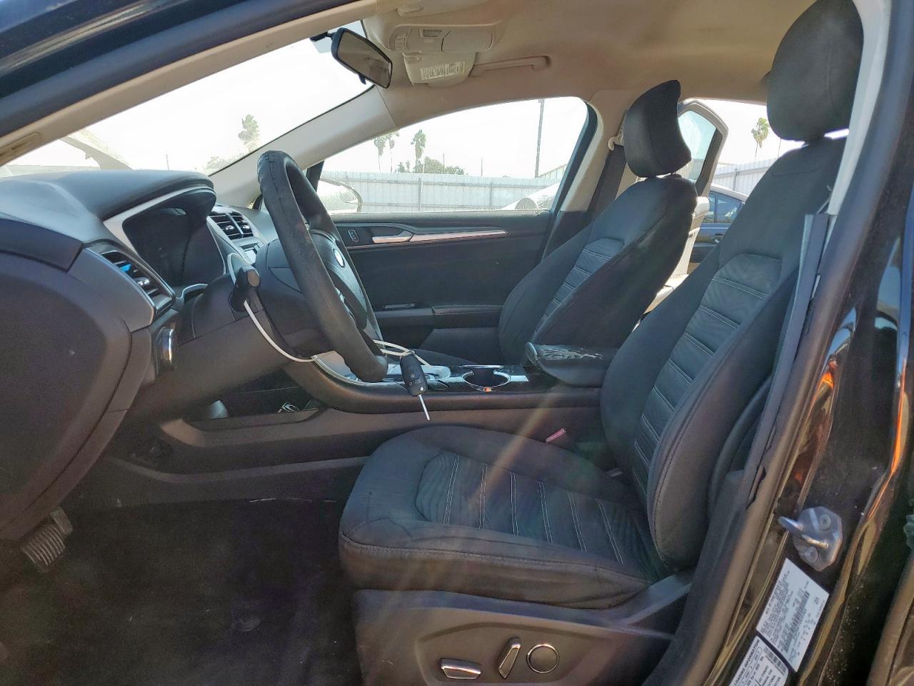 2016 Ford Fusion Se VIN: 3FA6P0H77GR395964 Lot: 92087735