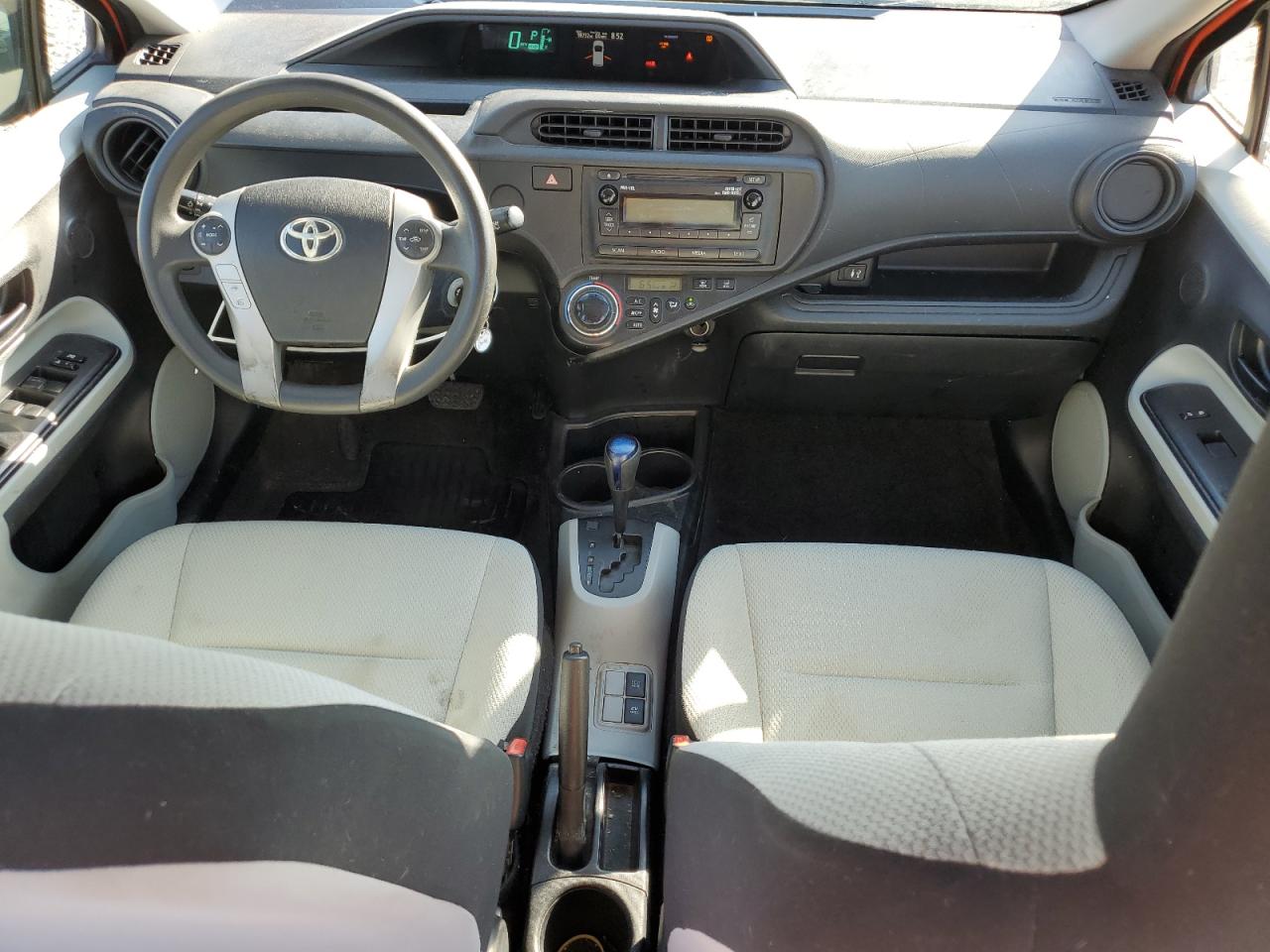 2012 Toyota Prius C VIN: JTDKDTB32C1024613 Lot: 93257195