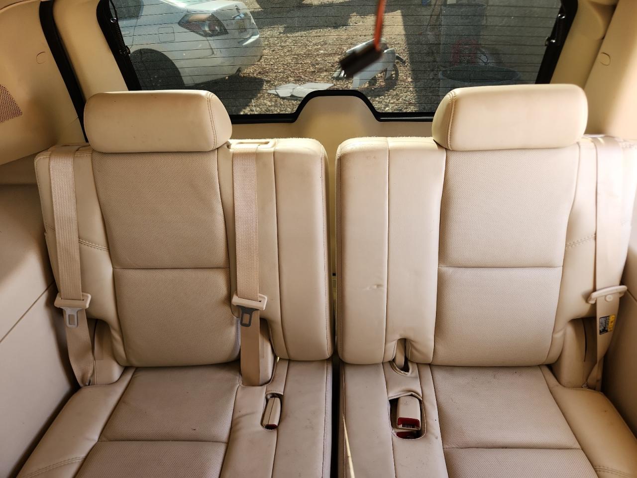 2007 Cadillac Escalade Luxury VIN: 1GYFK63867R185664 Lot: 92718465