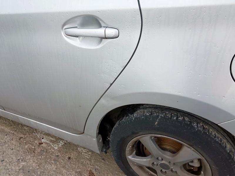 2012 TOYOTA PRIUS HYBRID 