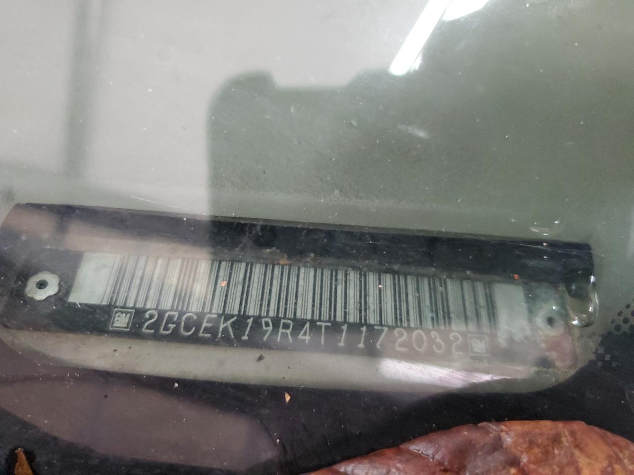 1996 Chevrolet Gmt-400 K1500 VIN: 2GCEK19R4T1172032 Lot: 92387615