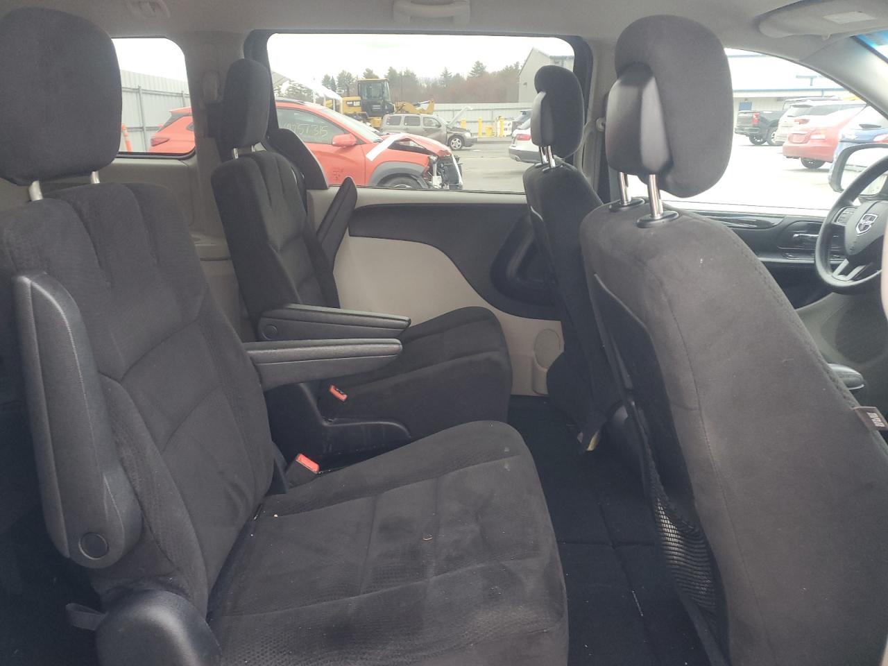 2015 Dodge Grand Caravan Se VIN: 2C4RDGBG3FR714413 Lot: 92349555