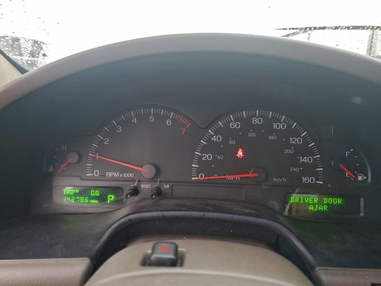 2000 Lincoln Ls VIN: 1LNHM87A5YY773205 Lot: 93696435