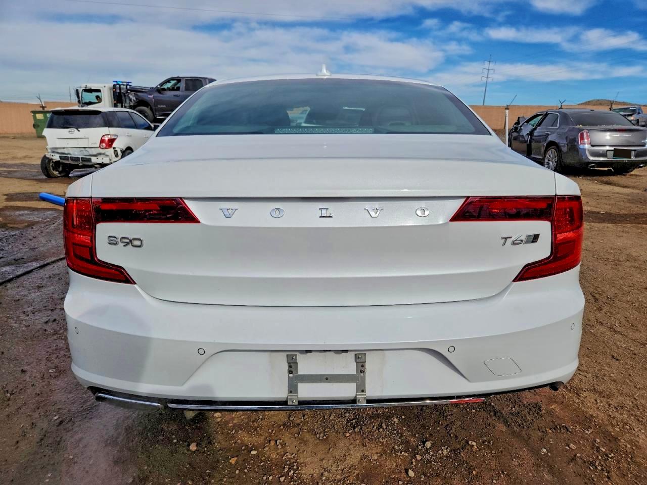 2018 Volvo S90 T6 Inscription VIN: LVY992ML7JP007834 Lot: 93918975