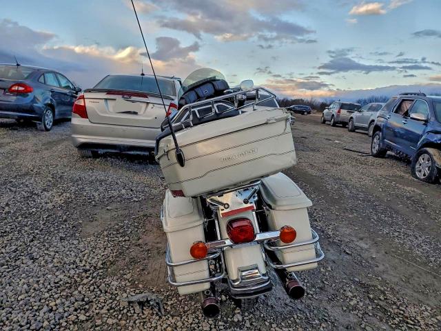 2003 HARLEY-DAVIDSON FLHTCI   