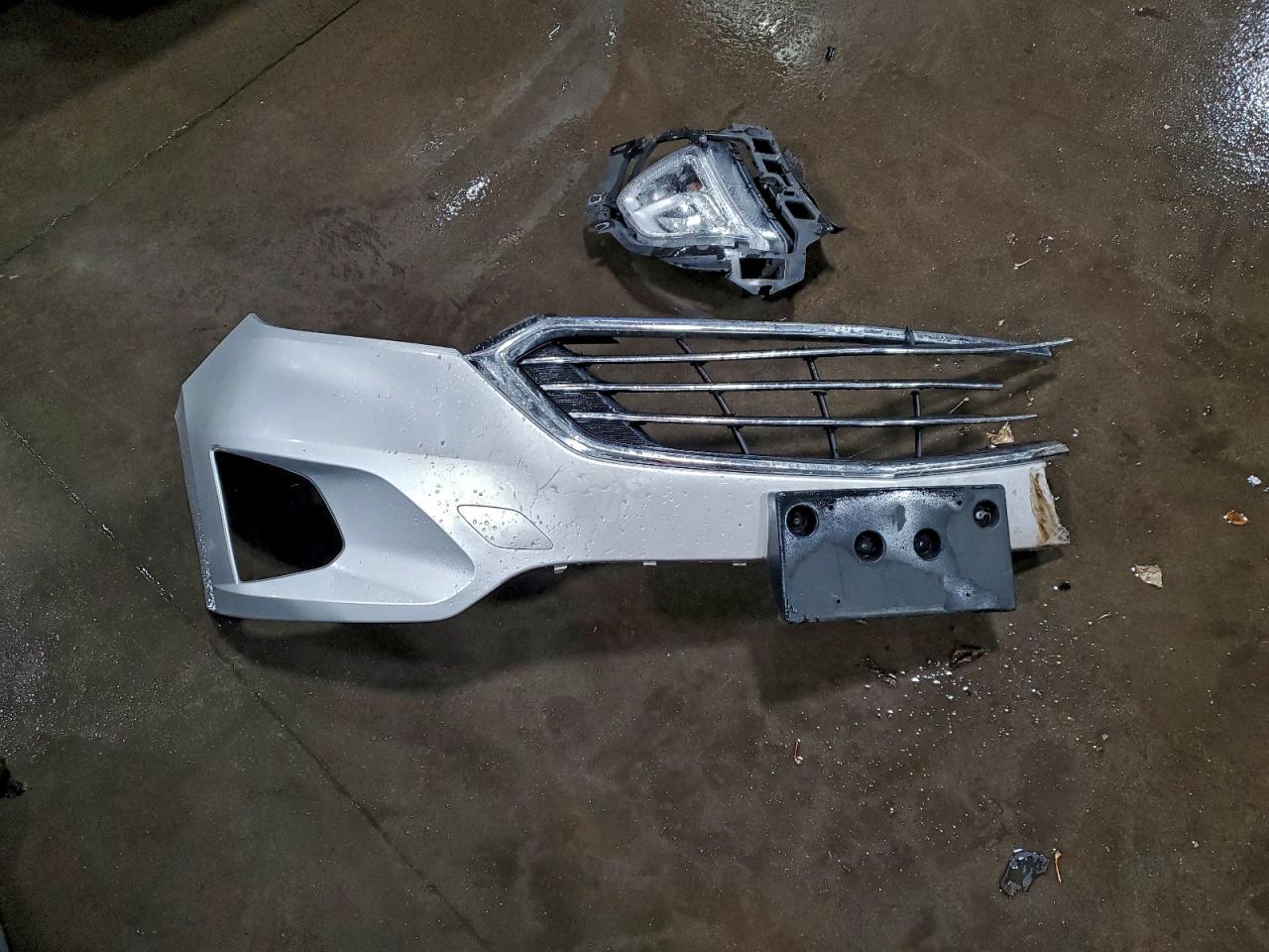 2019 Chevrolet Equinox Premier VIN: 2GNAXYEX1K6211827 Lot: 94802095