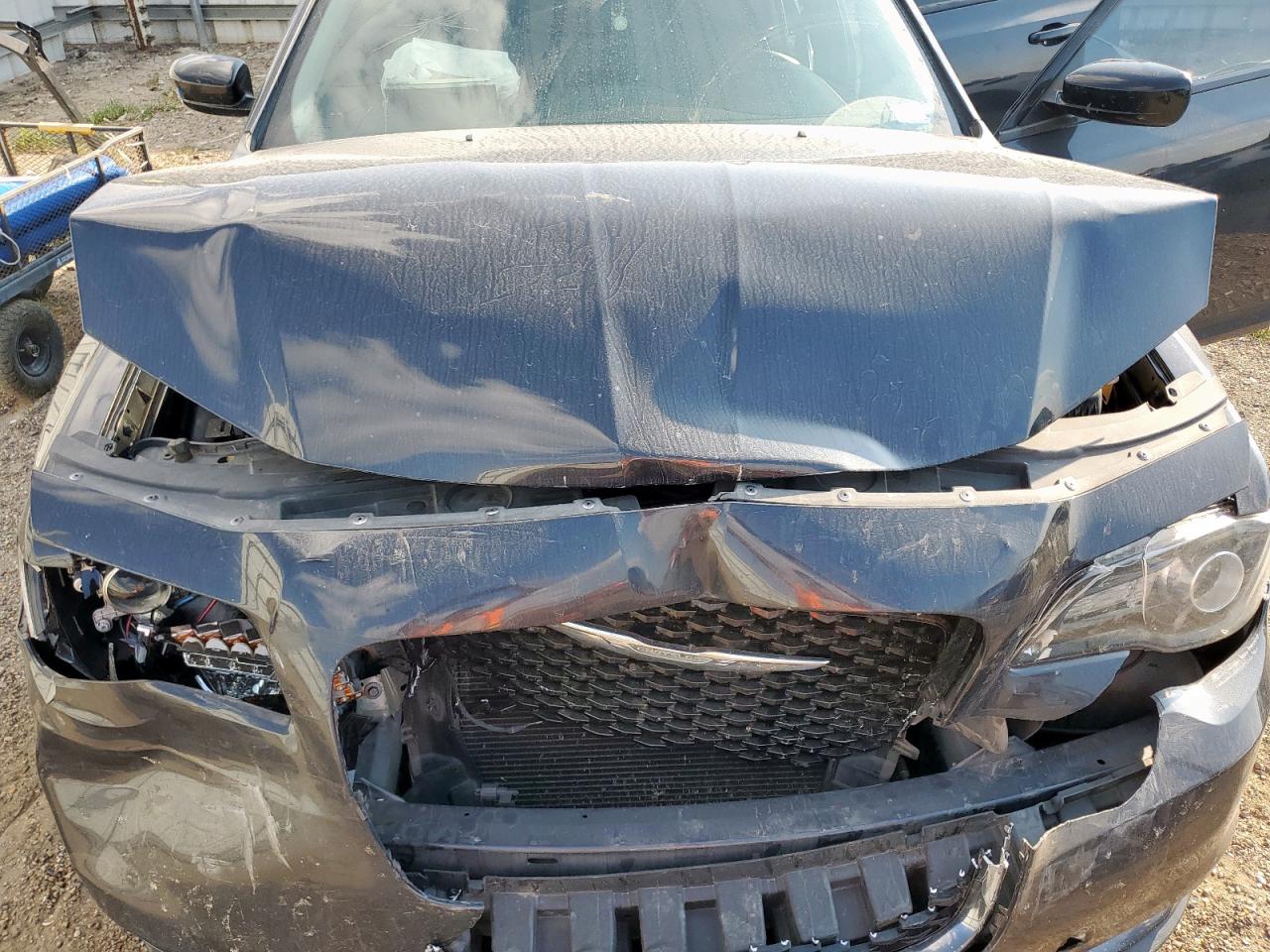 2018 Chrysler 300 Touring VIN: 2C3CCAAG1JH340877 Lot: 93428935