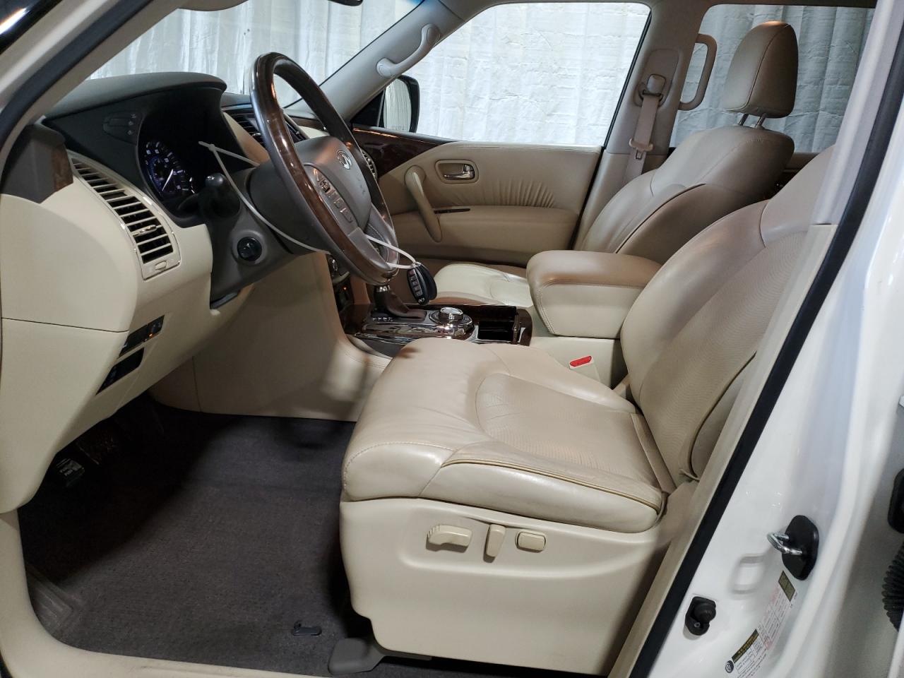 2017 Infiniti Qx80 Base VIN: JN8AZ2NE4H9153180 Lot: 92060955