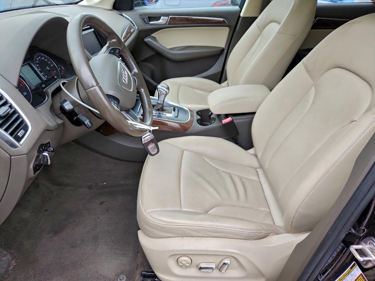 2017 Audi Q5 Premium VIN: WA1C2AFP2HA046477 Lot: 93985735