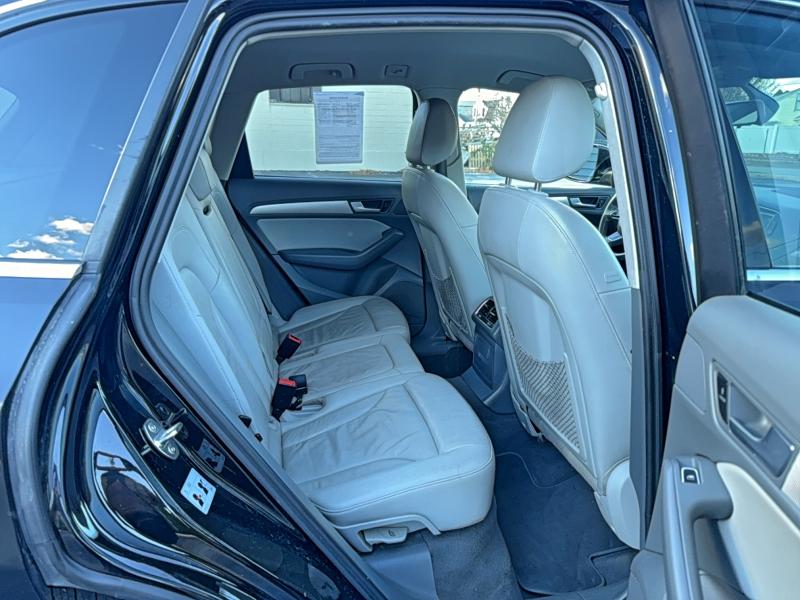 Parquets AUDI Q5 2015 Czarny