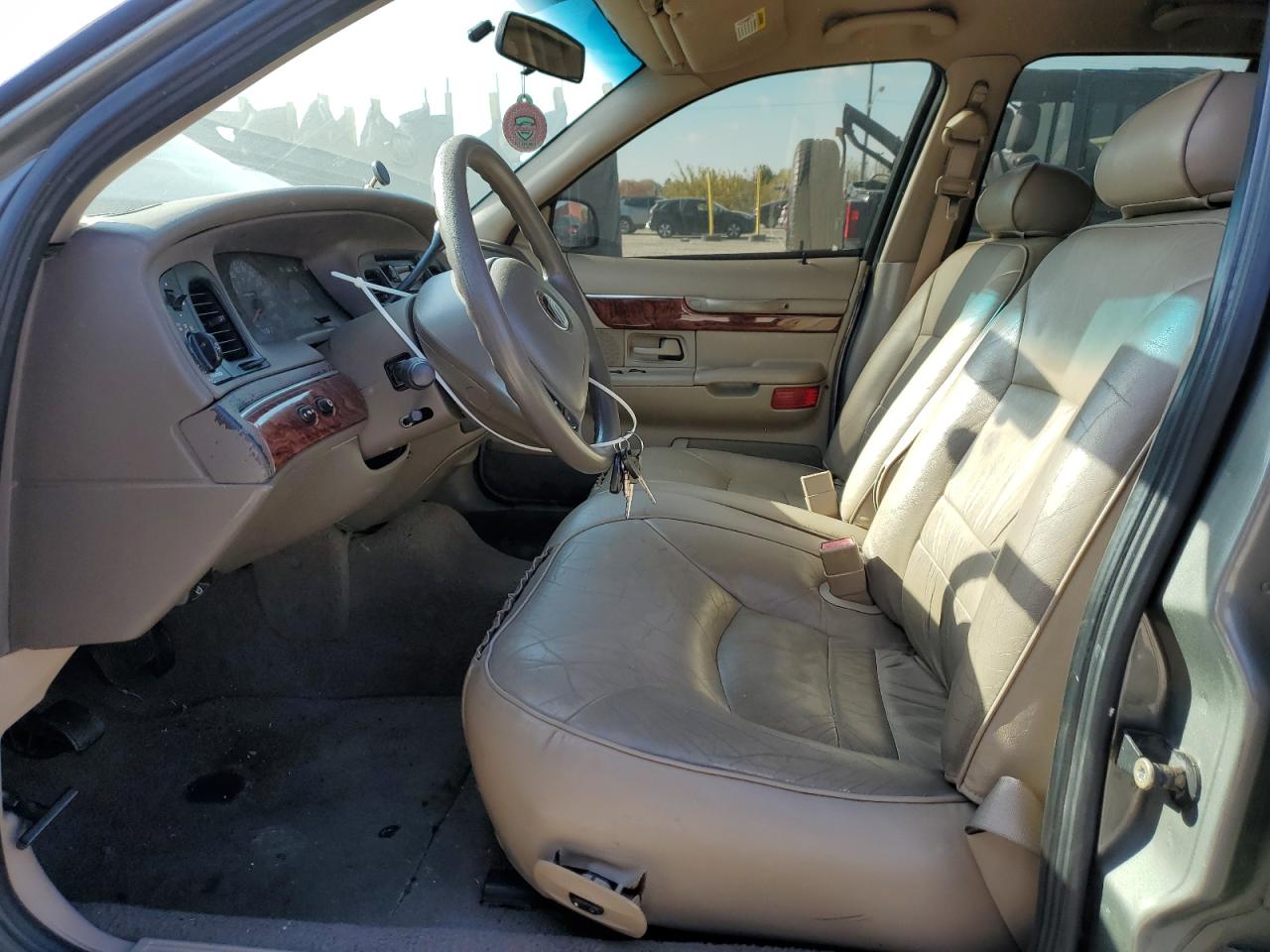 2002 Mercury Grand Marquis Gs VIN: 2MEFM74WX2X626776 Lot: 91607135