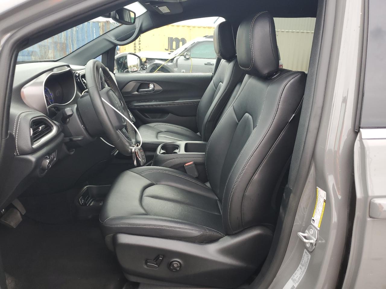 2025 Chrysler Pacifica Hybrid Select VIN: 2C4RC1S77SR536404 Lot: 90745485