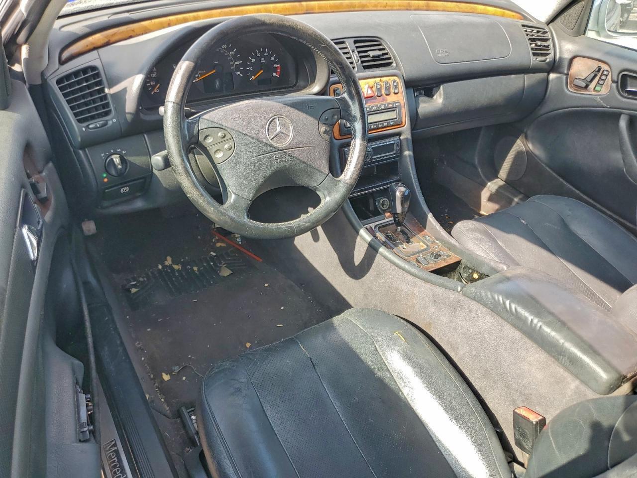 2002 Mercedes-Benz Clk 320 VIN: WDBLK65G32T118060 Lot: 93620155