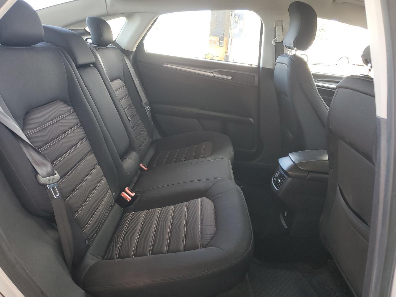 2016 Ford Fusion Se VIN: 1FA6P0H74G5105974 Lot: 93489305