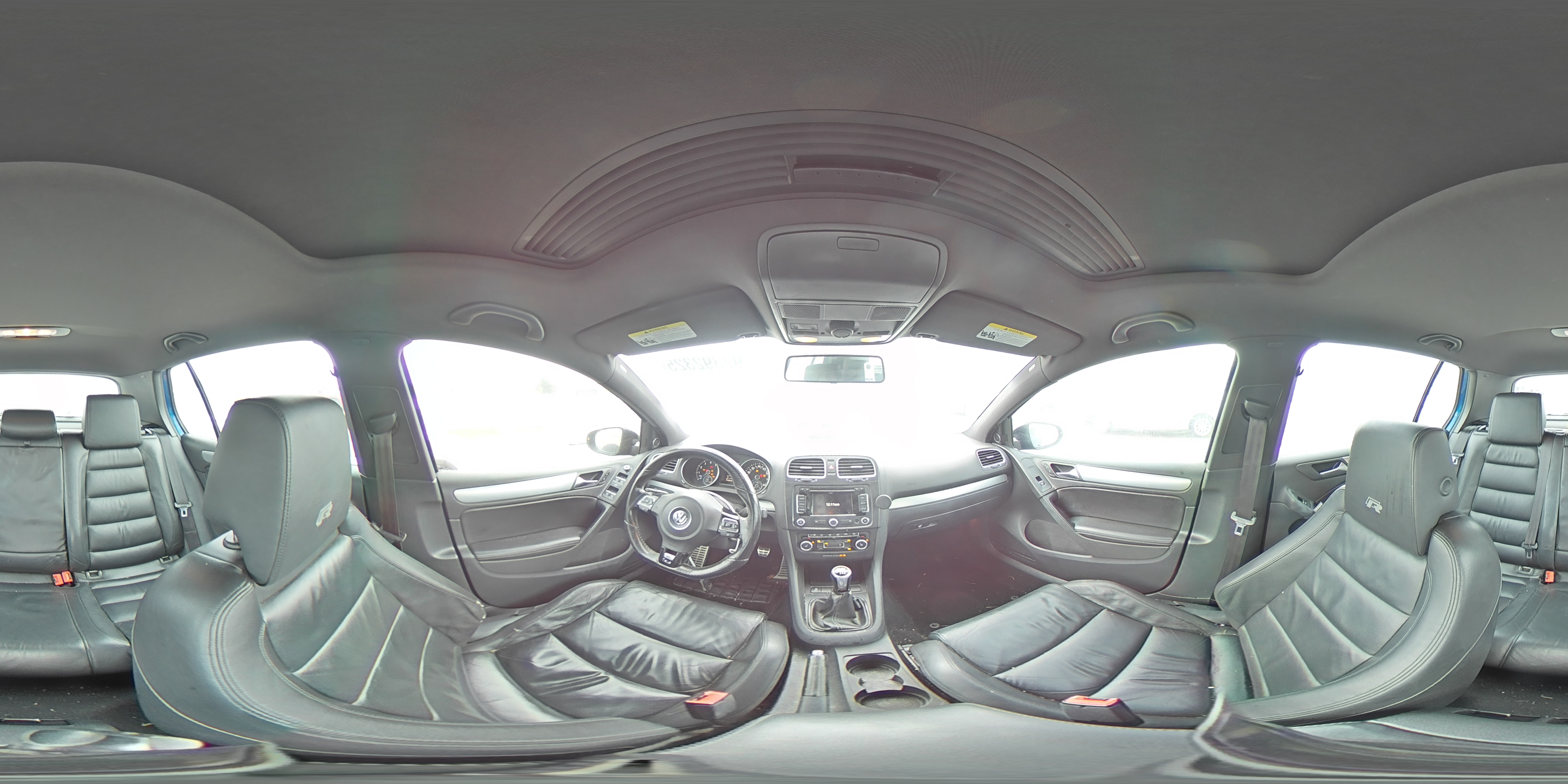 2013 Volkswagen Golf R VIN: WVWPF7AJ3DW059818 Lot: 92392325