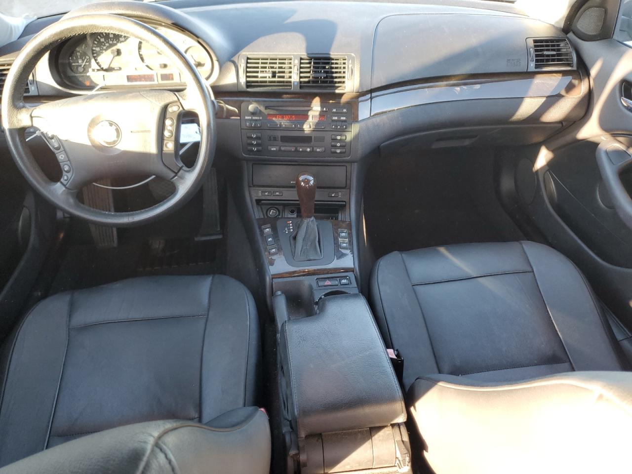 2003 BMW 325 I VIN: WBAET374X3NJ26653 Lot: 90412775