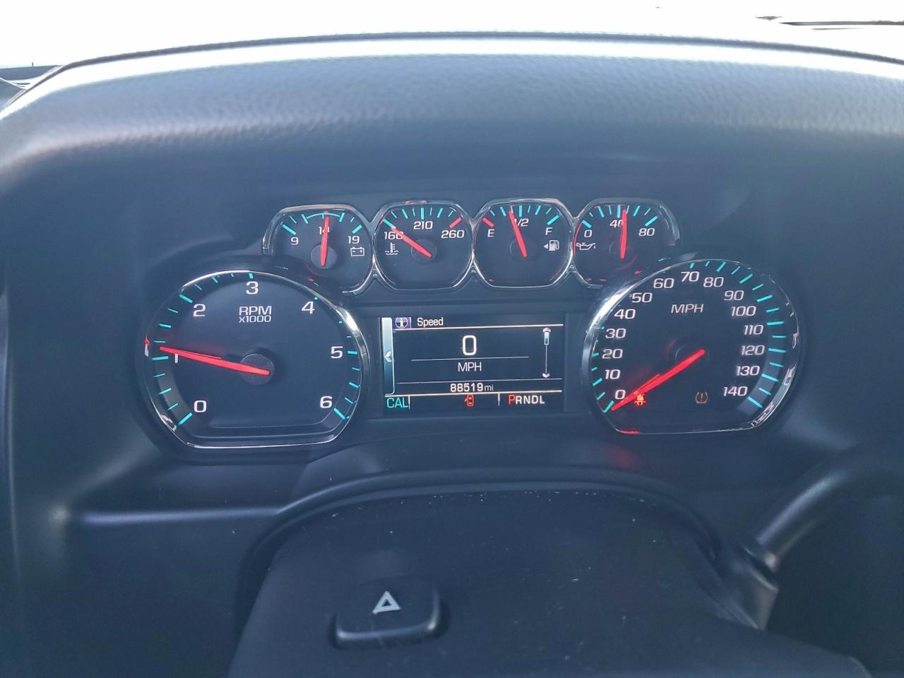 2018 GMC Yukon Xl K1500 Sle VIN: 1GKS2FEC9JR185207 Lot: 92909075