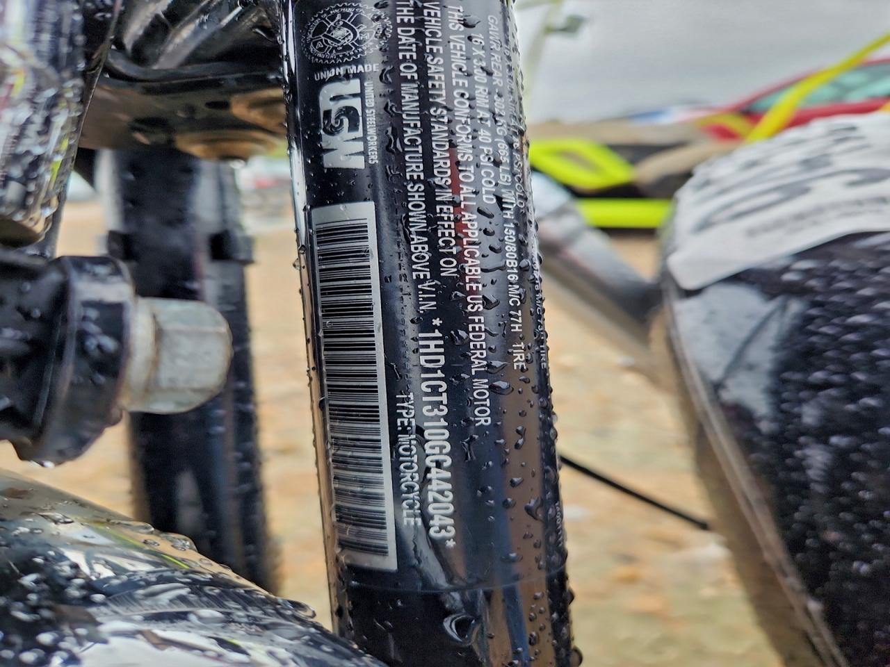 2016 Harley-Davidson Xl1200 C VIN: 1HD1CT310GC442043 Lot: 94520415