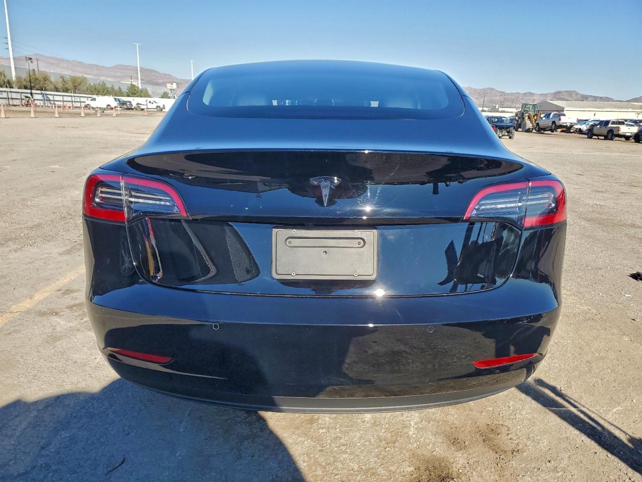 2022 Tesla Model 3 VIN: 5YJ3E1EA4NF357180 Lot: 94376445
