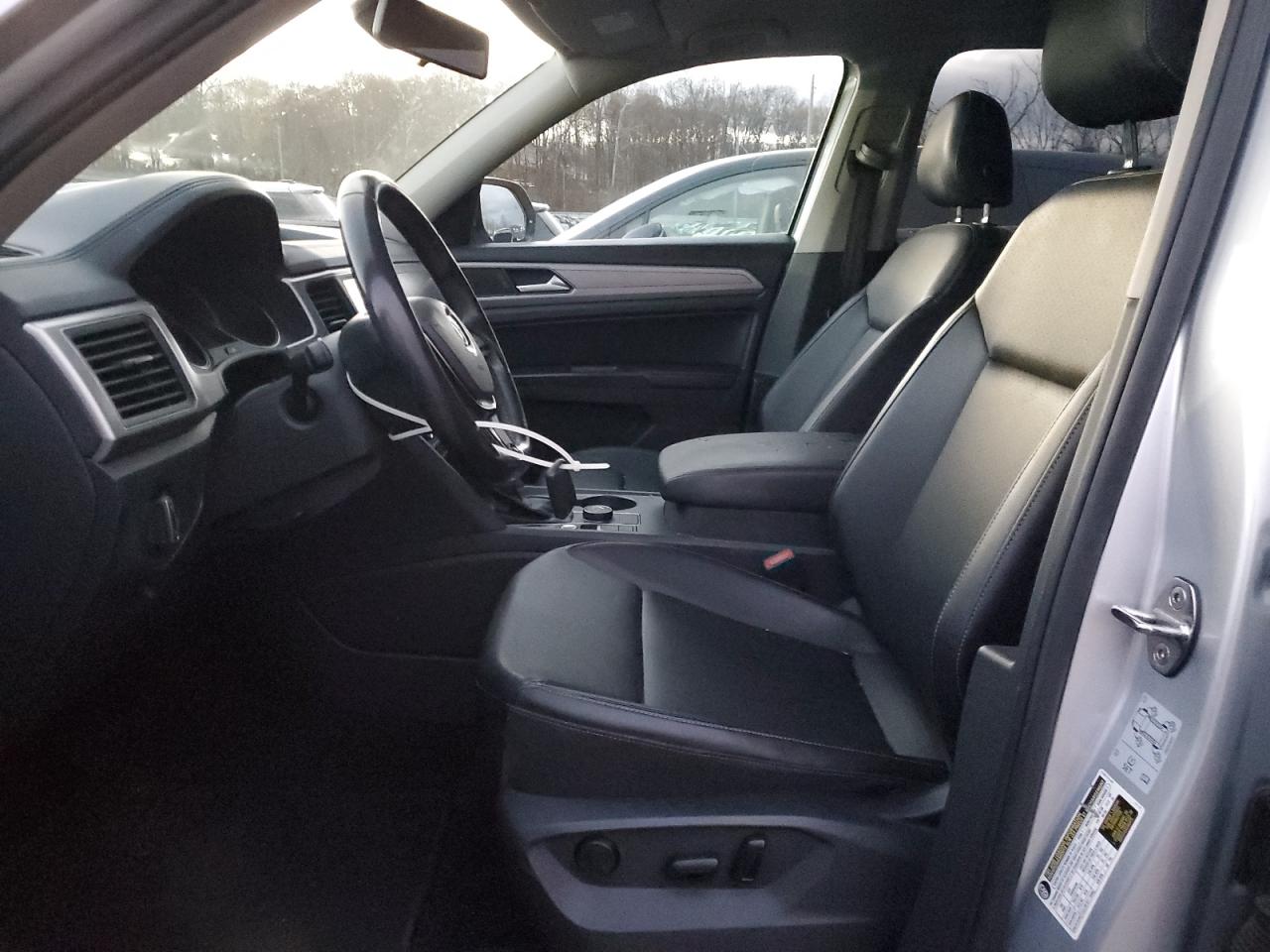 2018 Volkswagen Atlas Se VIN: 1V2KR2CA1JC545086 Lot: 92932195