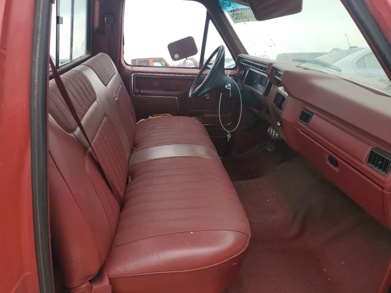 1984 Ford F150 VIN: 2FTCF15F8ECA59862 Lot: 93356565