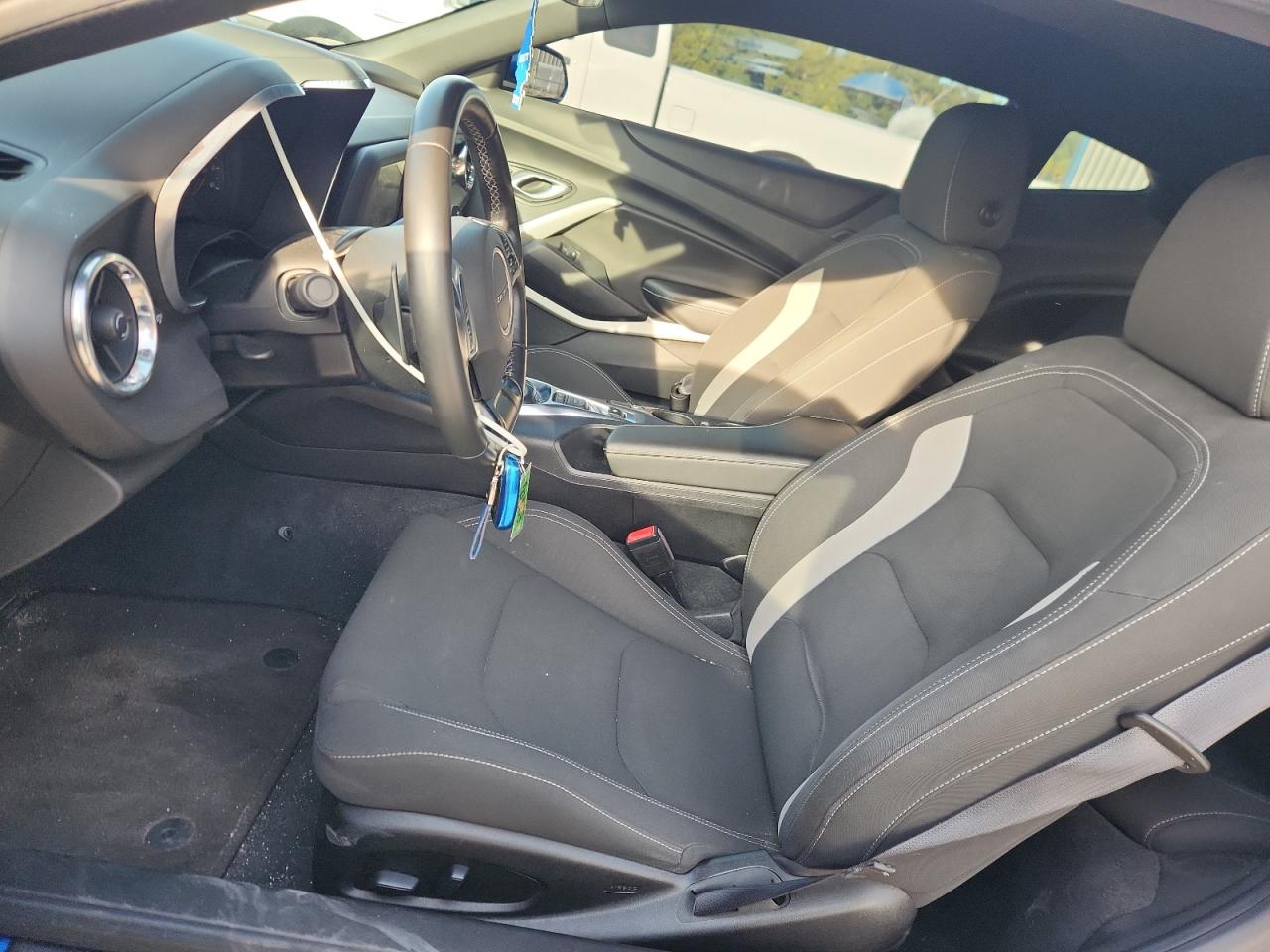 2018 Chevrolet Camaro Lt VIN: 1G1FB1RS4J0185470 Lot: 92105605