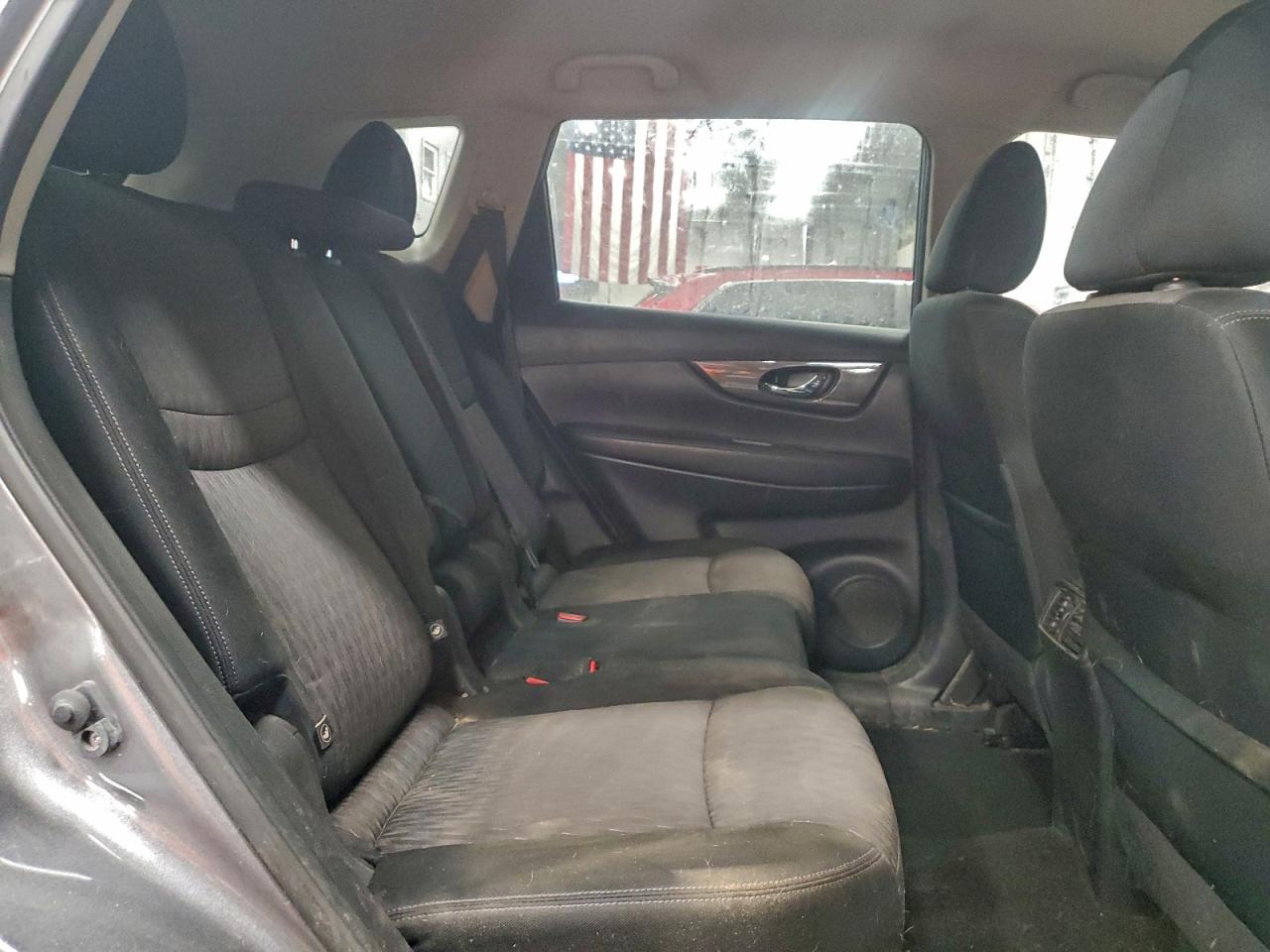 2018 Nissan Rogue S VIN: JN8AT2MV7JW301364 Lot: 94322255