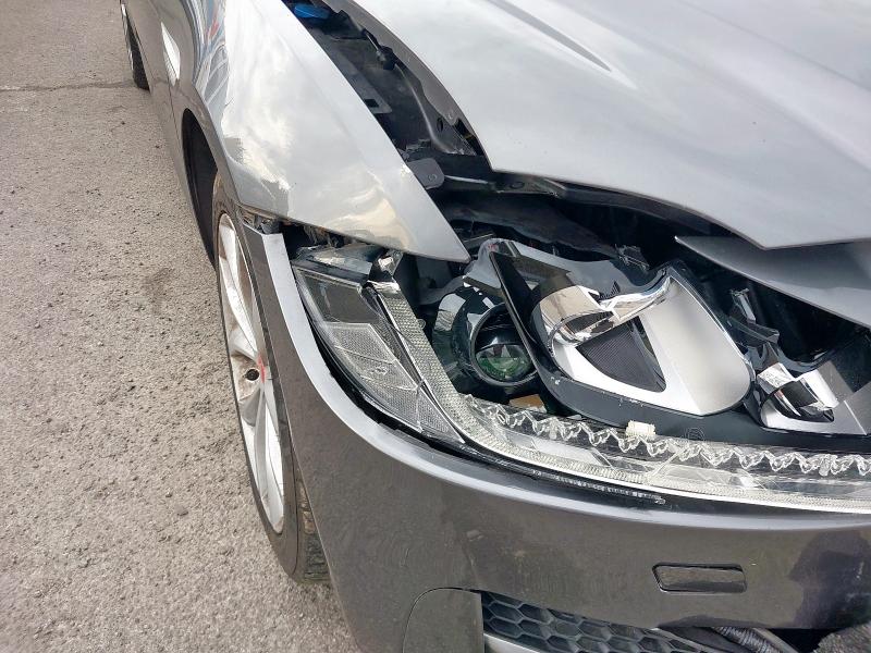 2016 JAGUAR XF 2.0D [180] R-SPORT 4DR AUTO