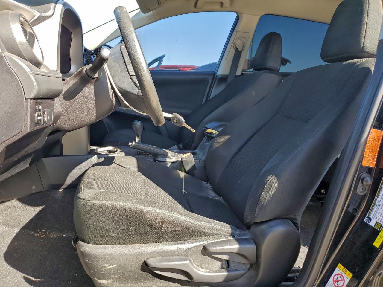 2018 Toyota Rav4 Le VIN: 2T3ZFREV3JW429029 Lot: 92252375