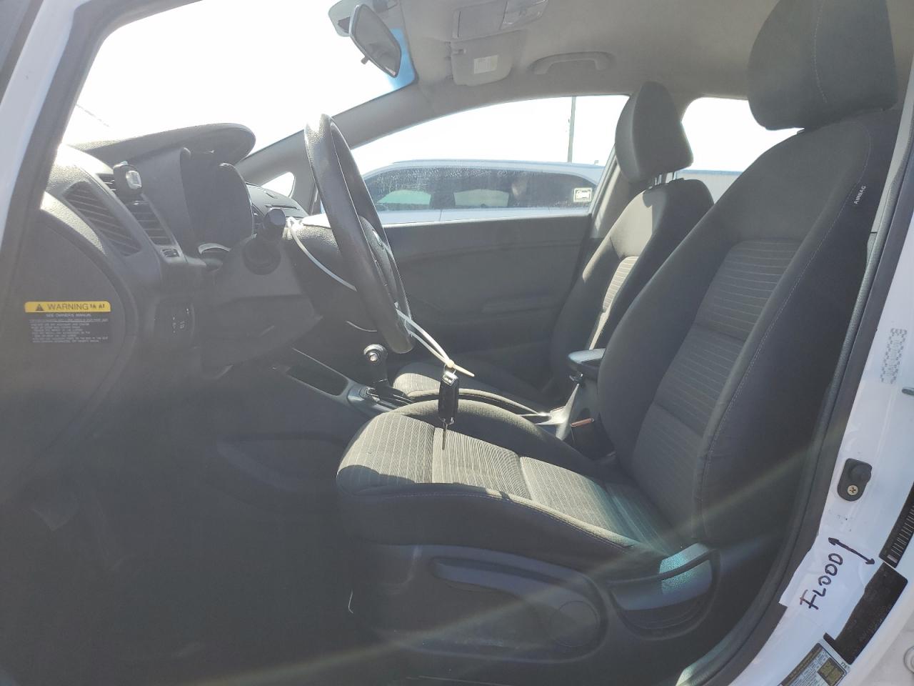 2015 Kia Forte Lx VIN: KNAFX4A61F5340315 Lot: 90853665