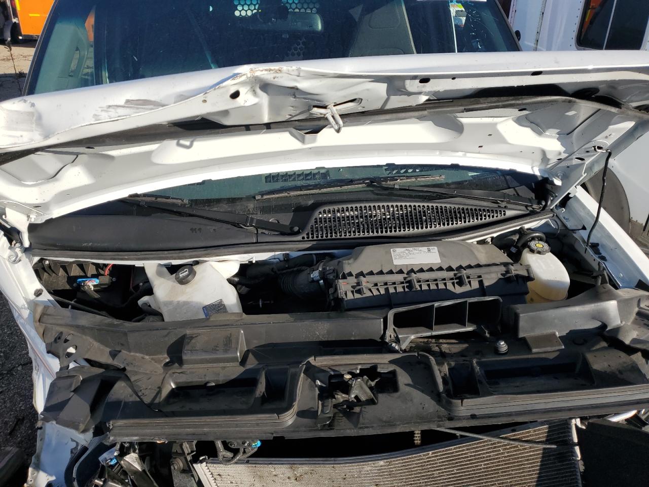 2024 GMC Savana G2500 VIN: 1GTW7AFPXR1282588 Lot: 92504525