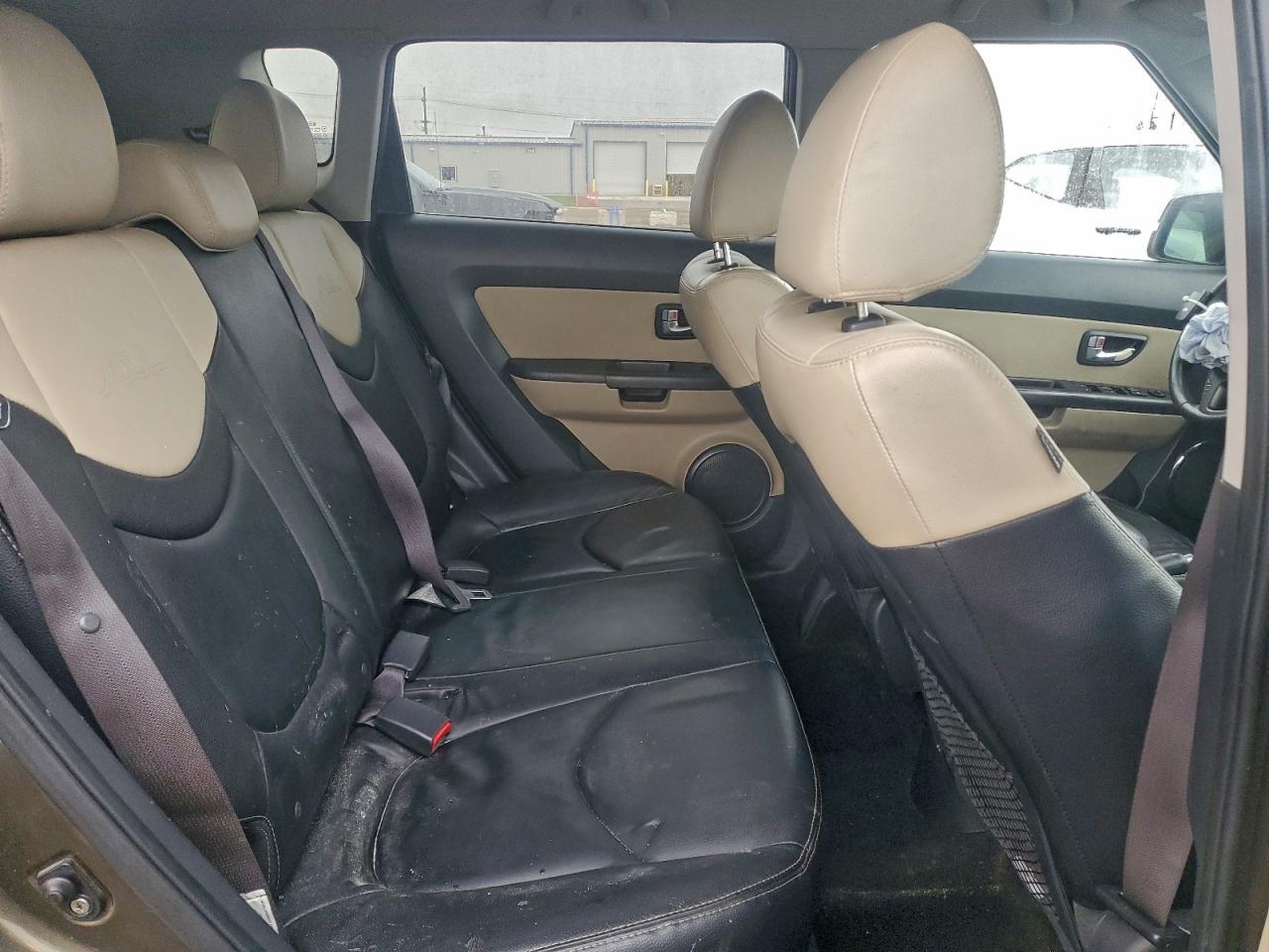 2012 Kia Soul + VIN: KNDJT2A67C7442053 Lot: 93926705