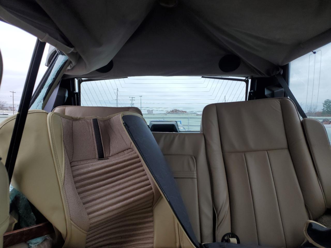 1995 Land Rover Range Rover Long Wheelbase VIN: SALHC1344SA655511 Lot: 92454545