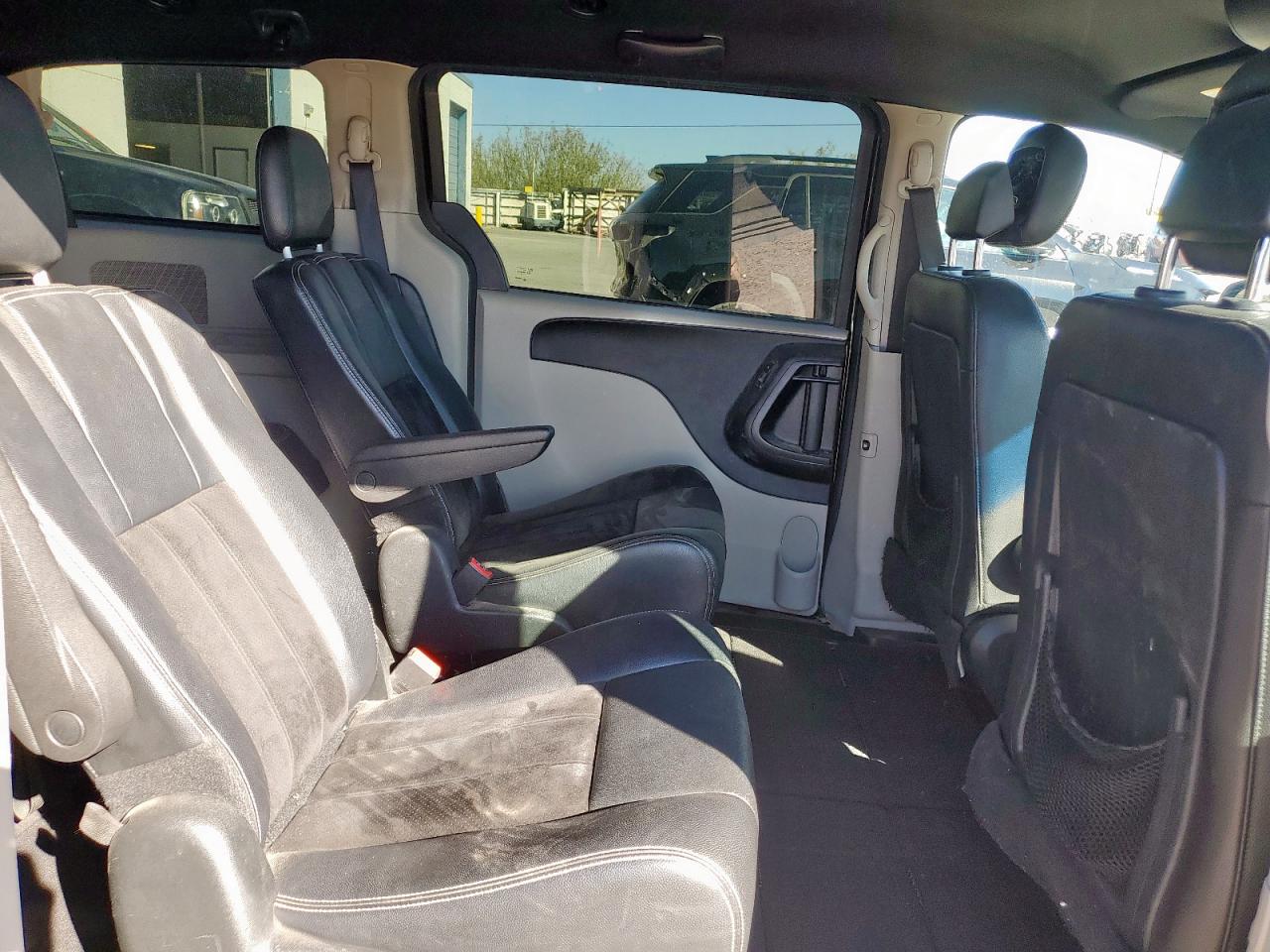 2017 Dodge Grand Caravan Sxt VIN: 2C4RDGCG1HR685253 Lot: 91654695