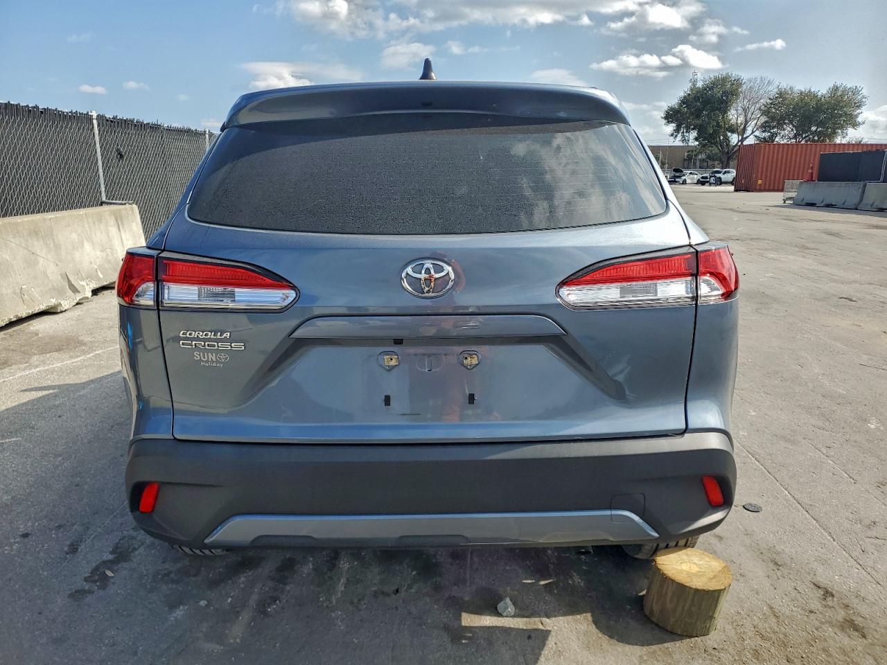 2023 Toyota Corolla Cross L VIN: 7MUAAAAG7PV055643 Lot: 93307565