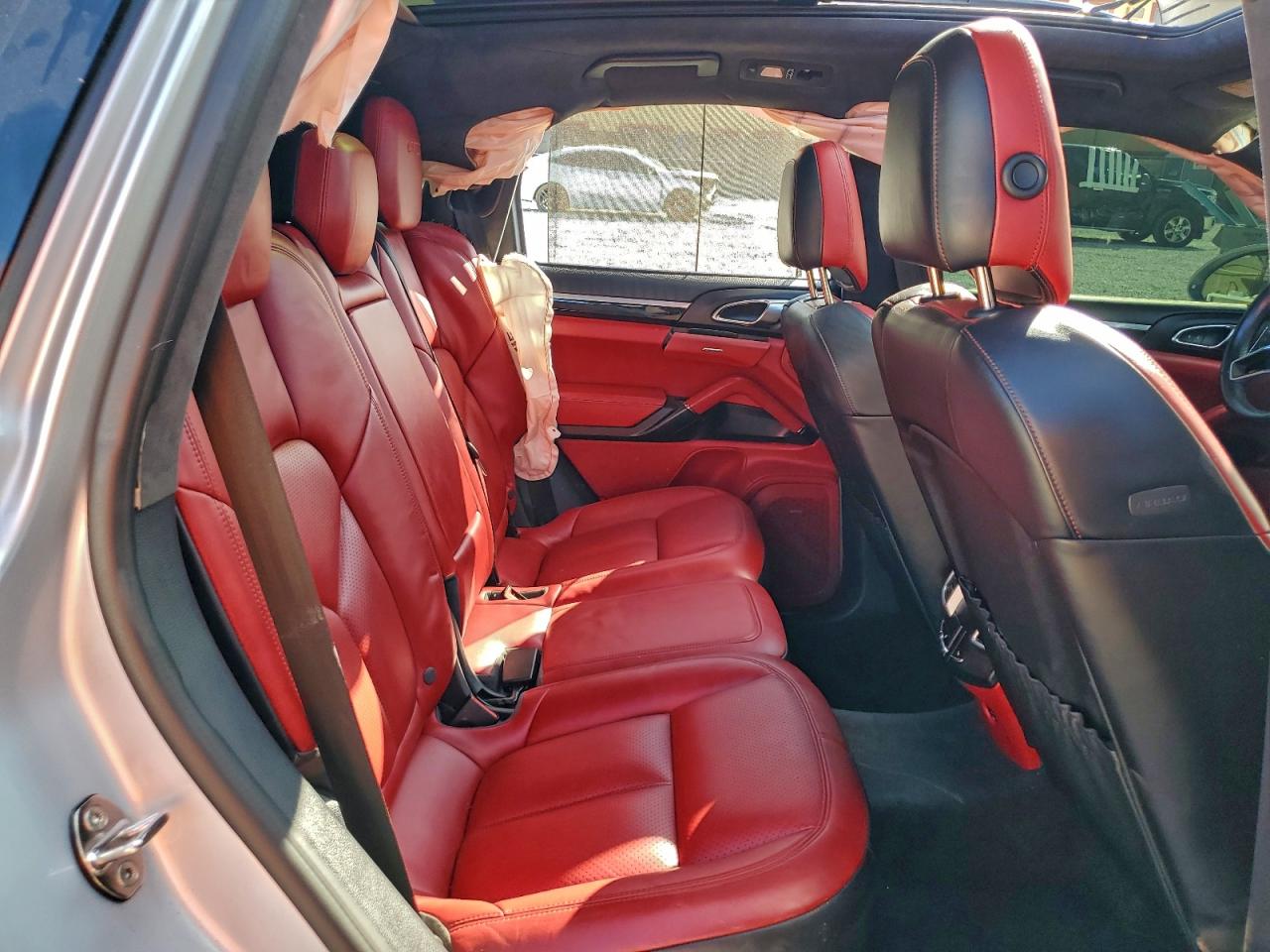 2017 Porsche Cayenne Gts VIN: WP1AD2A23HLA82321 Lot: 94309295