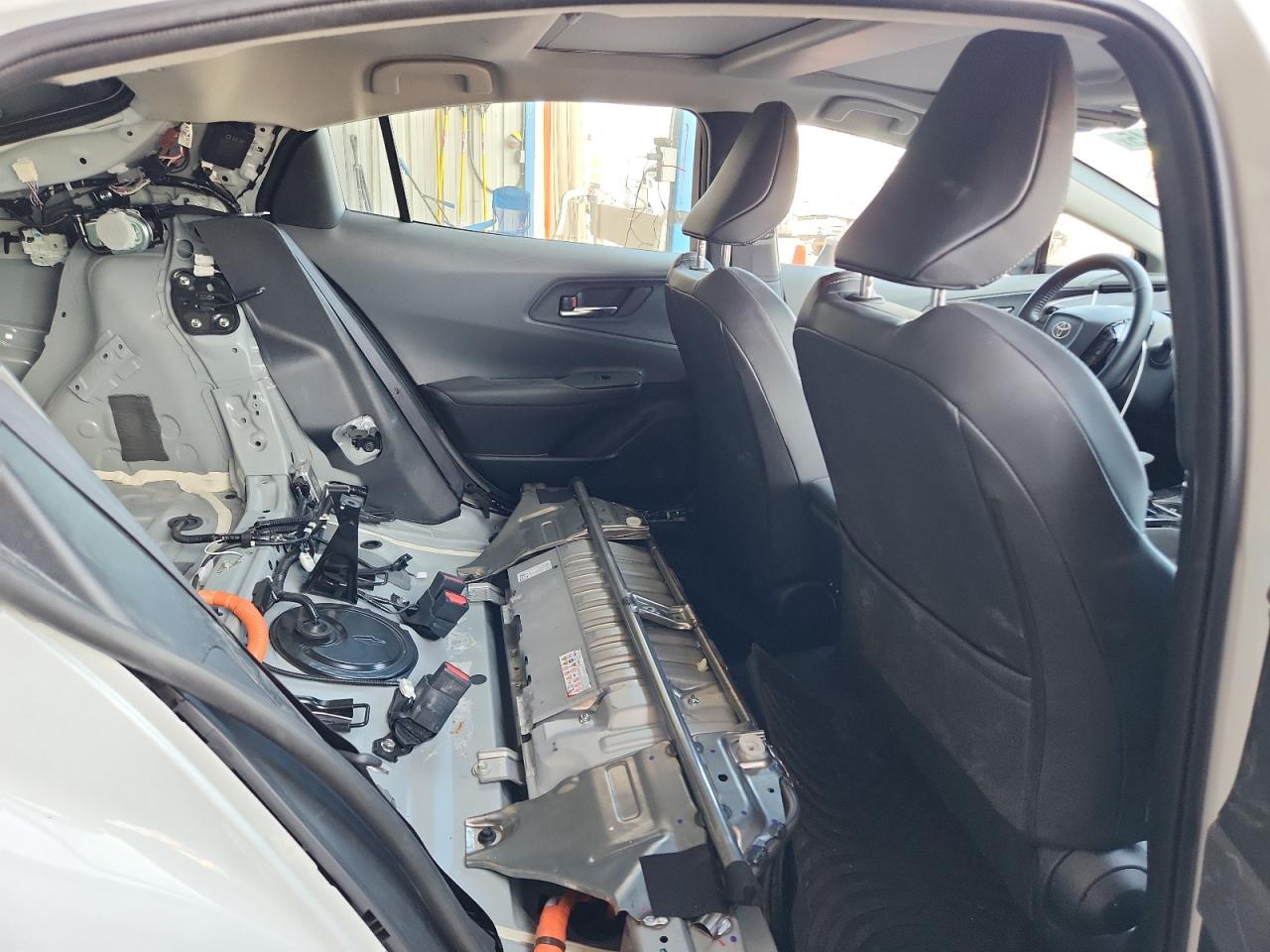 2024 Toyota Prius Le VIN: JTDADABU9R3015459 Lot: 92254845