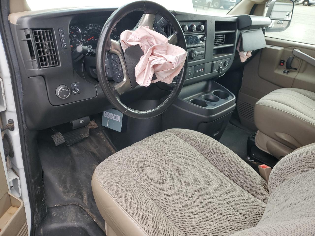 2017 Chevrolet Express G2500 Delivery Van VIN: 1GCWGAFFXH1318592 Lot: 92176435