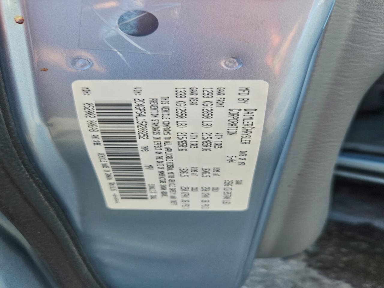 2005 Chrysler Town & Country Touring VIN: 2C4GP54L15R208252 Lot: 93449335