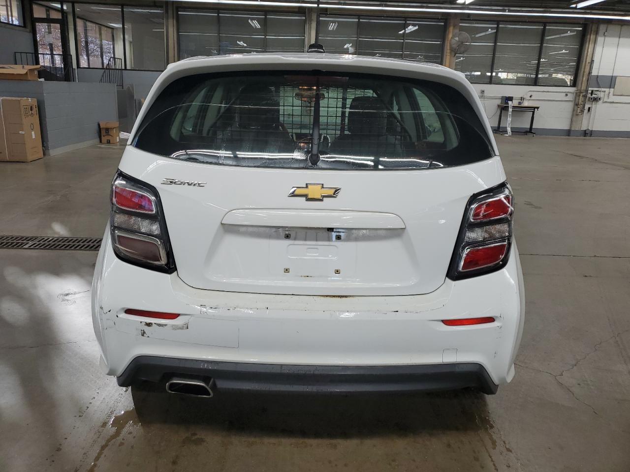 2018 Chevrolet Sonic VIN: 1G1JG6SH7J4104610 Lot: 90659935