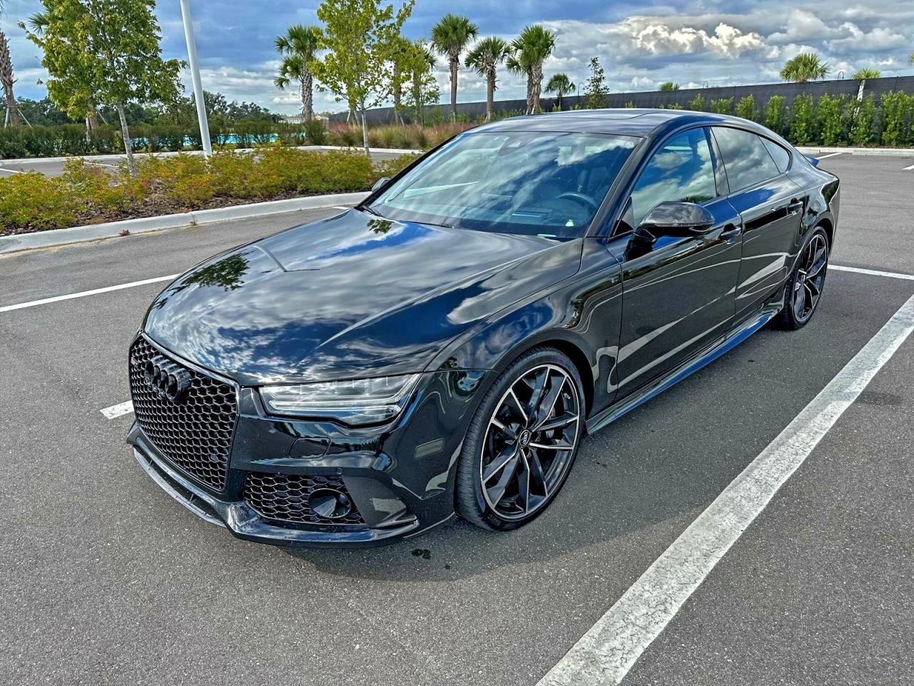 Фото: WUAWRBFC3HN901930