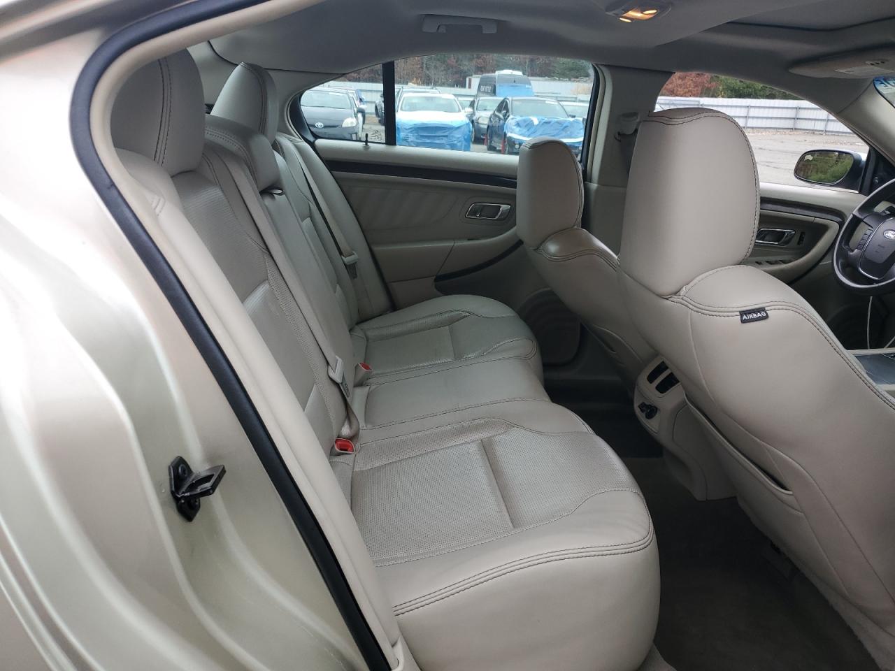 2011 Ford Taurus Limited VIN: 1FAHP2FW1BG130309 Lot: 92248435