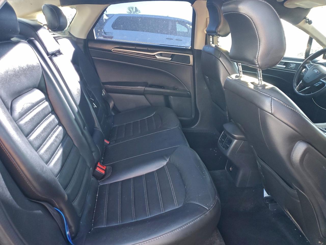 2015 Ford Fusion Se VIN: 3FA6P0HD2FR172509 Lot: 94295845