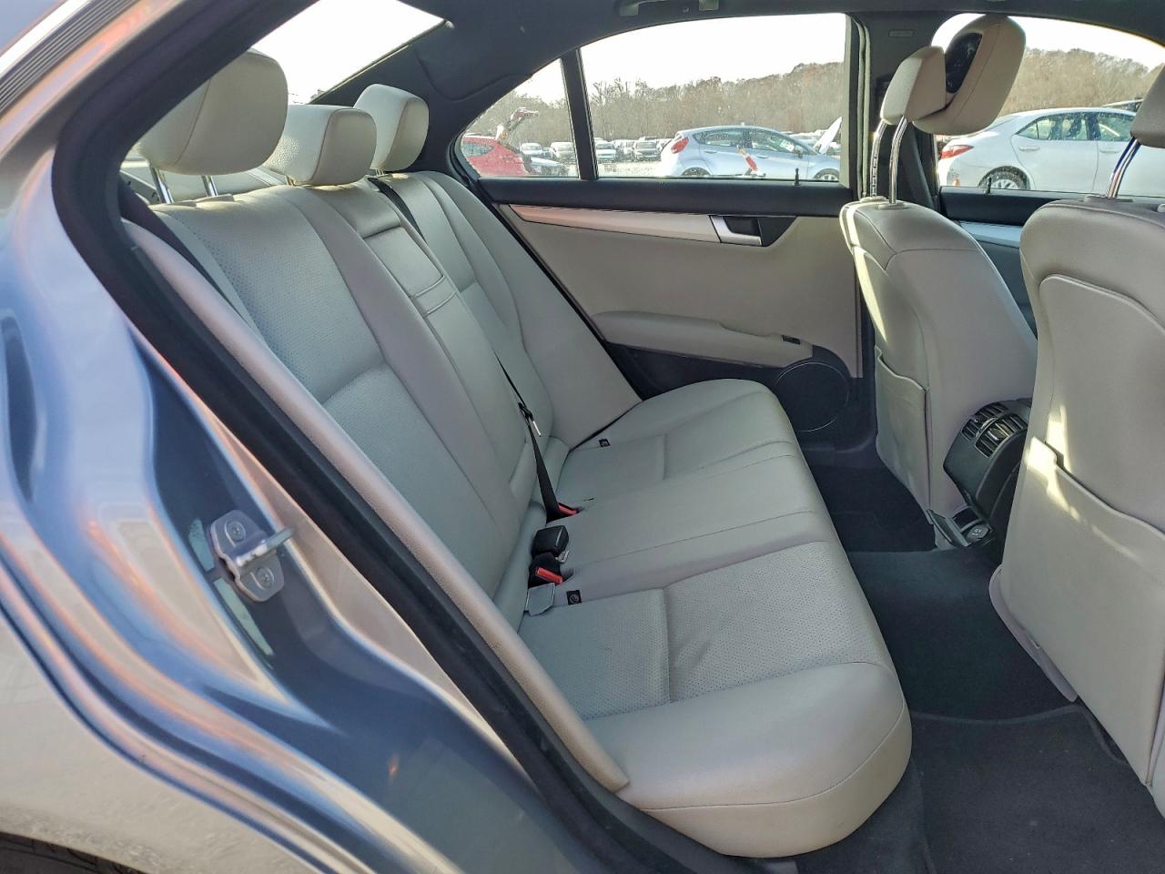 2012 Mercedes-Benz C 300 4Matic VIN: WDDGF8BB4CF922188 Lot: 92096135