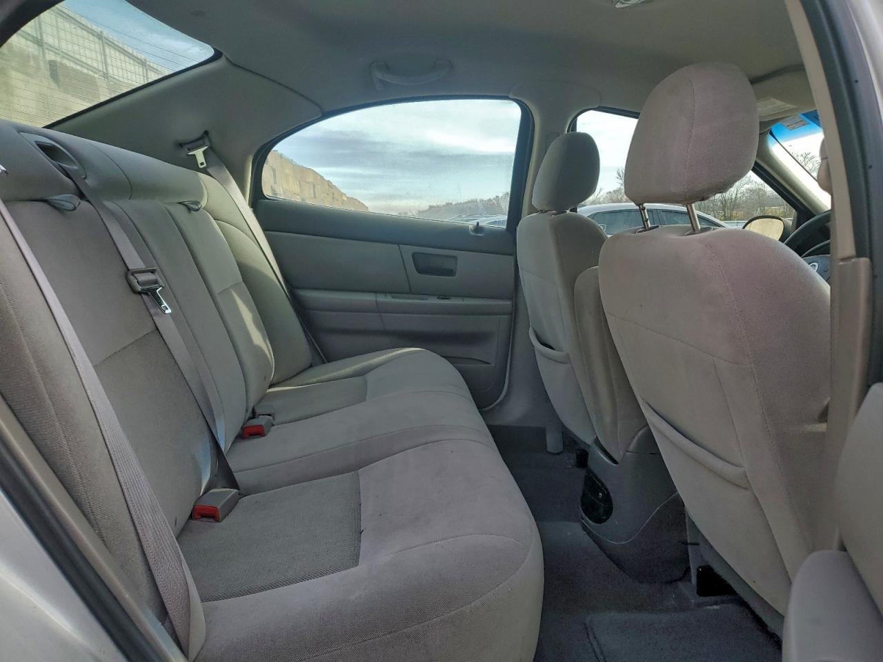 2004 Mercury Sable Gs VIN: 1MEFM50U24A616876 Lot: 94434595