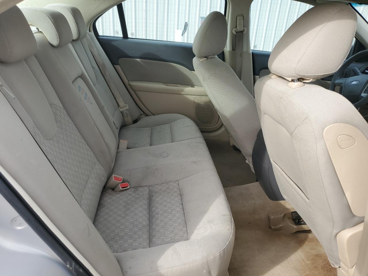 2010 Ford Fusion Se VIN: 3FAHP0HA0AR109464 Lot: 85429475